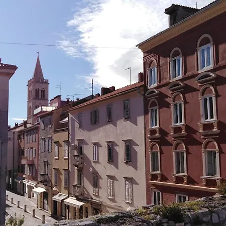 Apartament Solis *